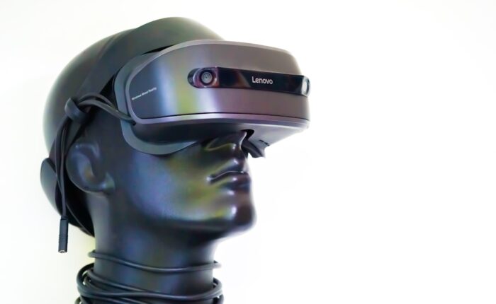 Beneficiile realității virtuale în educație și formare profesională